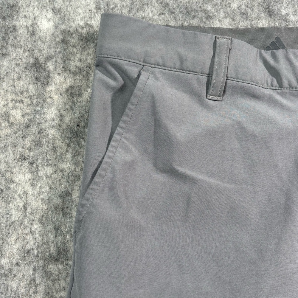 Adidas Mens Gray PrimeGreen Flat Front 10in Inseam Shorts Size 30 - Picture 7 of 14